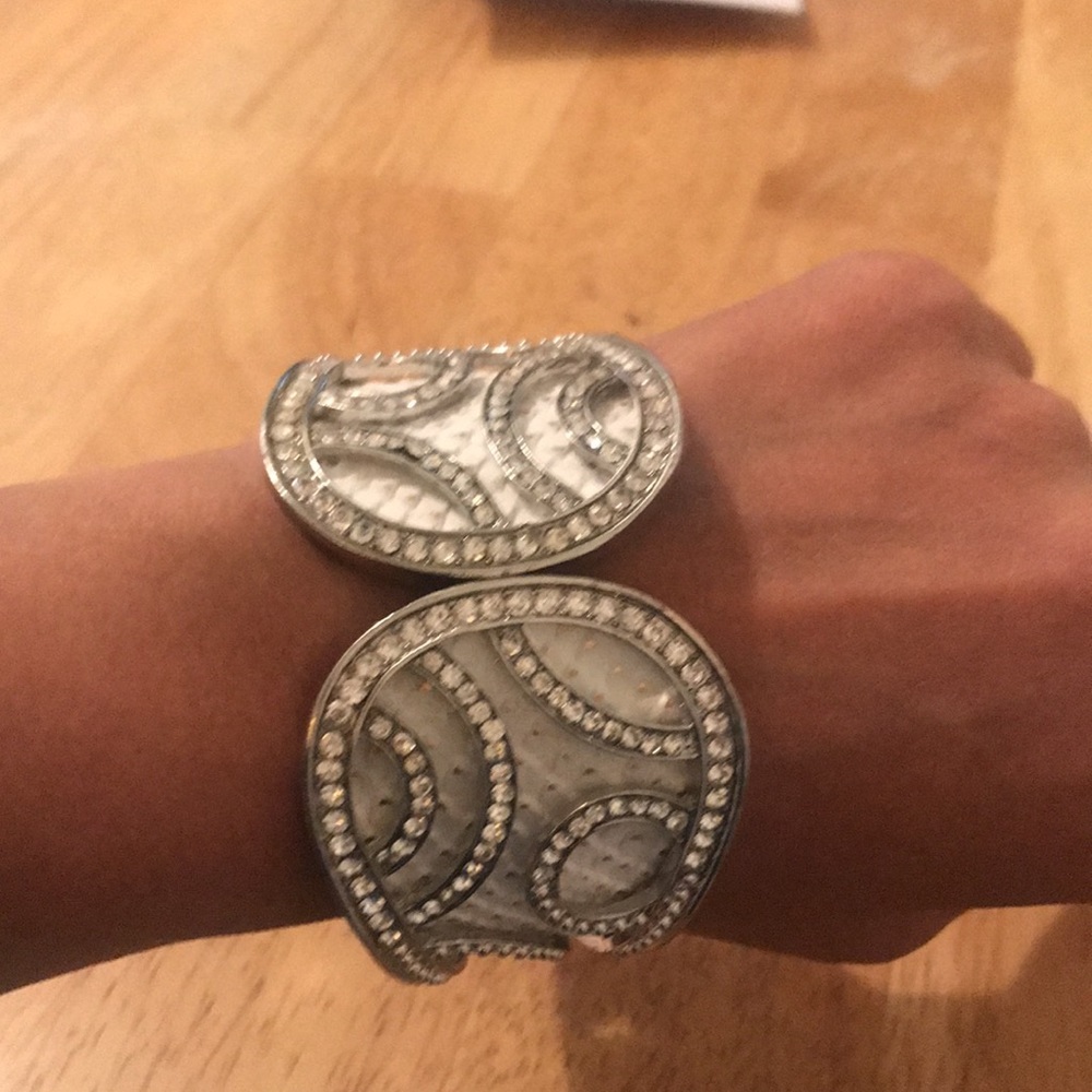 Christina Collection Bangle. - Picture 3 of 5